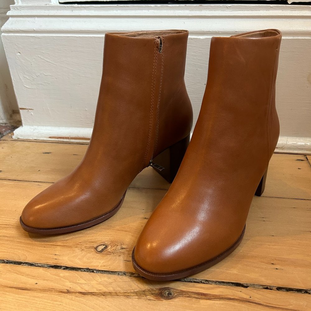 Madewell Mira Side-Seam Ankle Boot in Leather